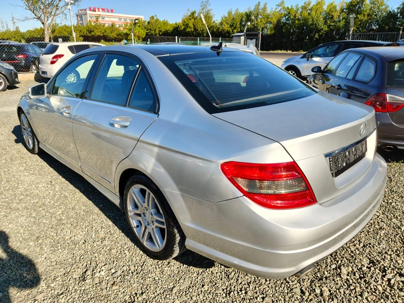 Mercedes-Benz C 220 2.2CDI, снимка 4 - Автомобили и джипове - 51568190