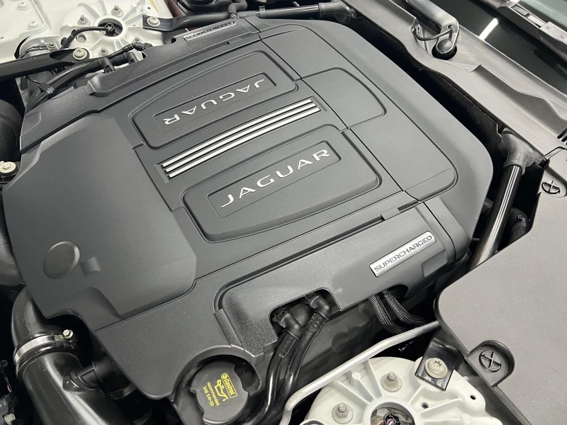 Jaguar F-Type Supercharged S Roadster-380к.с, Лизинг!, снимка 14 - Автомобили и джипове - 52098113