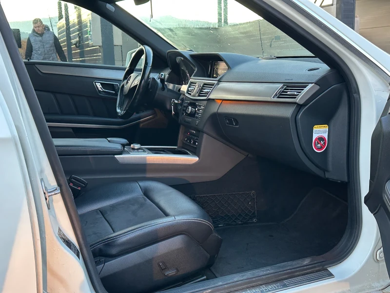 Mercedes-Benz E 350, снимка 12 - Автомобили и джипове - 52393690