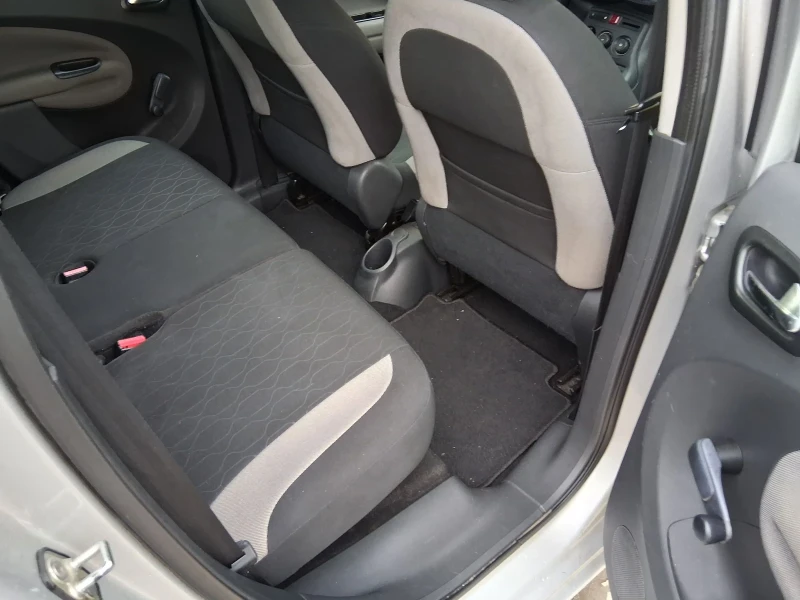 Citroen C3 Picasso Фабрична газова уредба, снимка 9 - Автомобили и джипове - 52975596