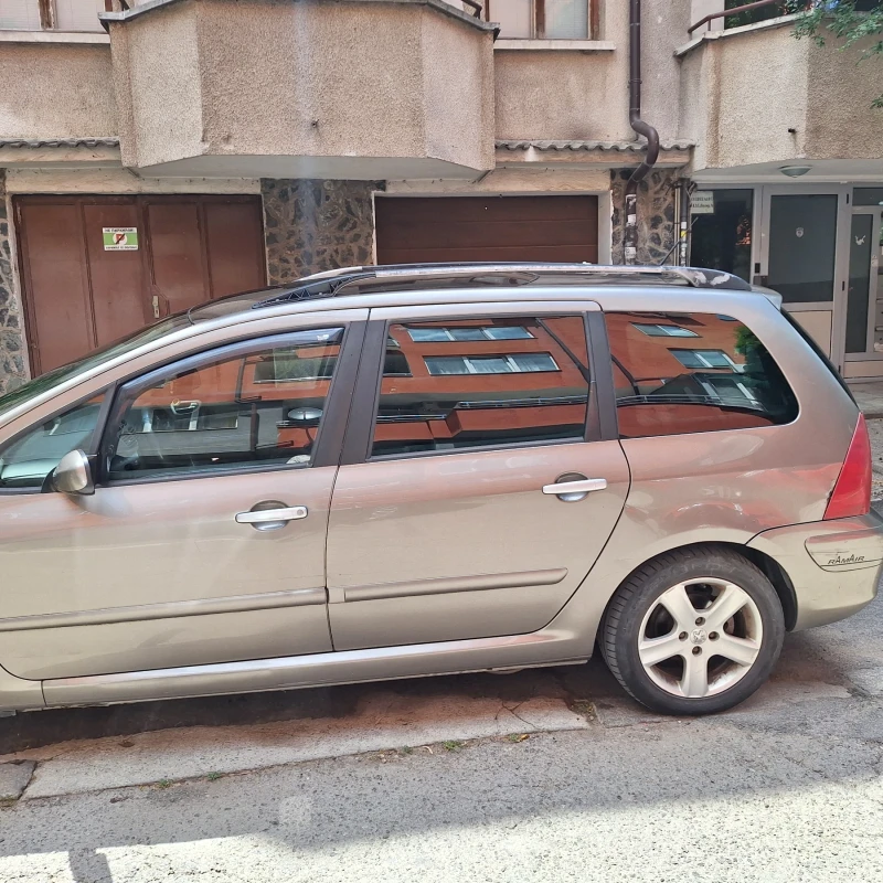 Peugeot 307 SW 1.6 бензин + газ, снимка 3 - Автомобили и джипове - 53577146