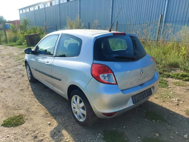 Renault Clio 1.5 dci и 1.2 16v  - изображение 8