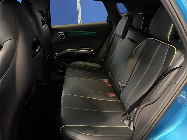 BYD Atto3 62kWh DISTRONIC 360* PANO Winter Package Keyless, снимка 8 - Автомобили и джипове - 54221395