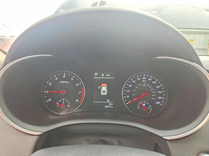 Kia Stinger GT1| DISTRONIC| ОБДУХ| 360, снимка 9 - Автомобили и джипове - 54999516