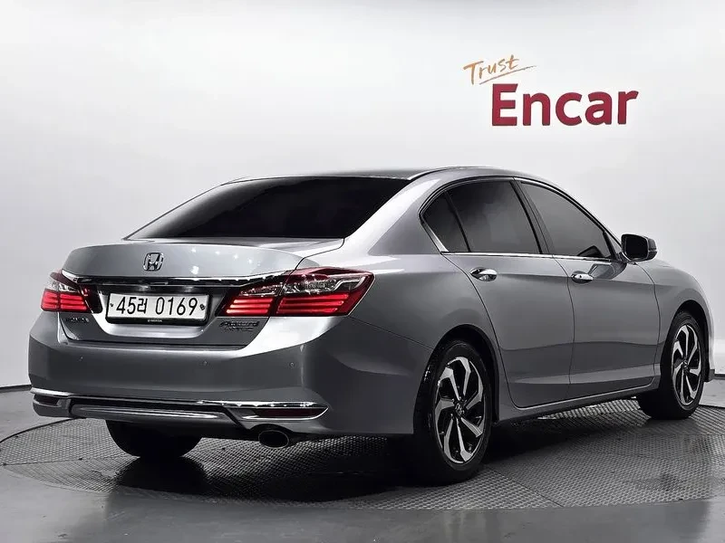 Honda Accord 2.4 9Th Generation