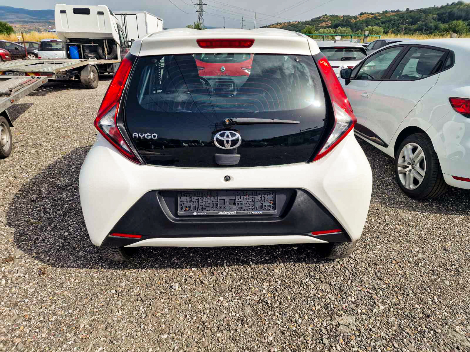 Toyota Aygo 1.0 VVT-i Facelift - изображение 10