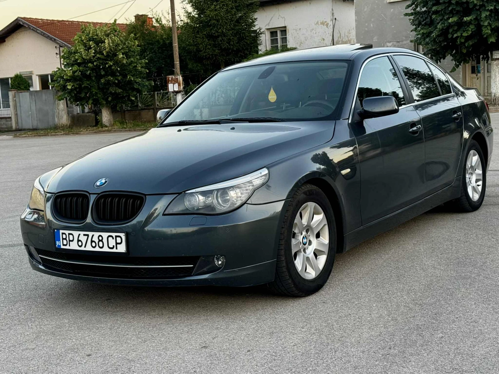 BMW 530 3.0D Feis 197кс - изображение 2