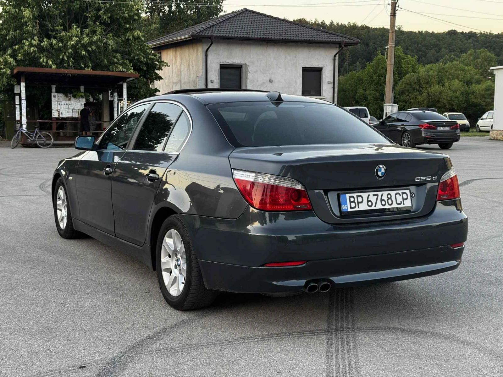 BMW 530 3.0D Feis 197кс - изображение 4