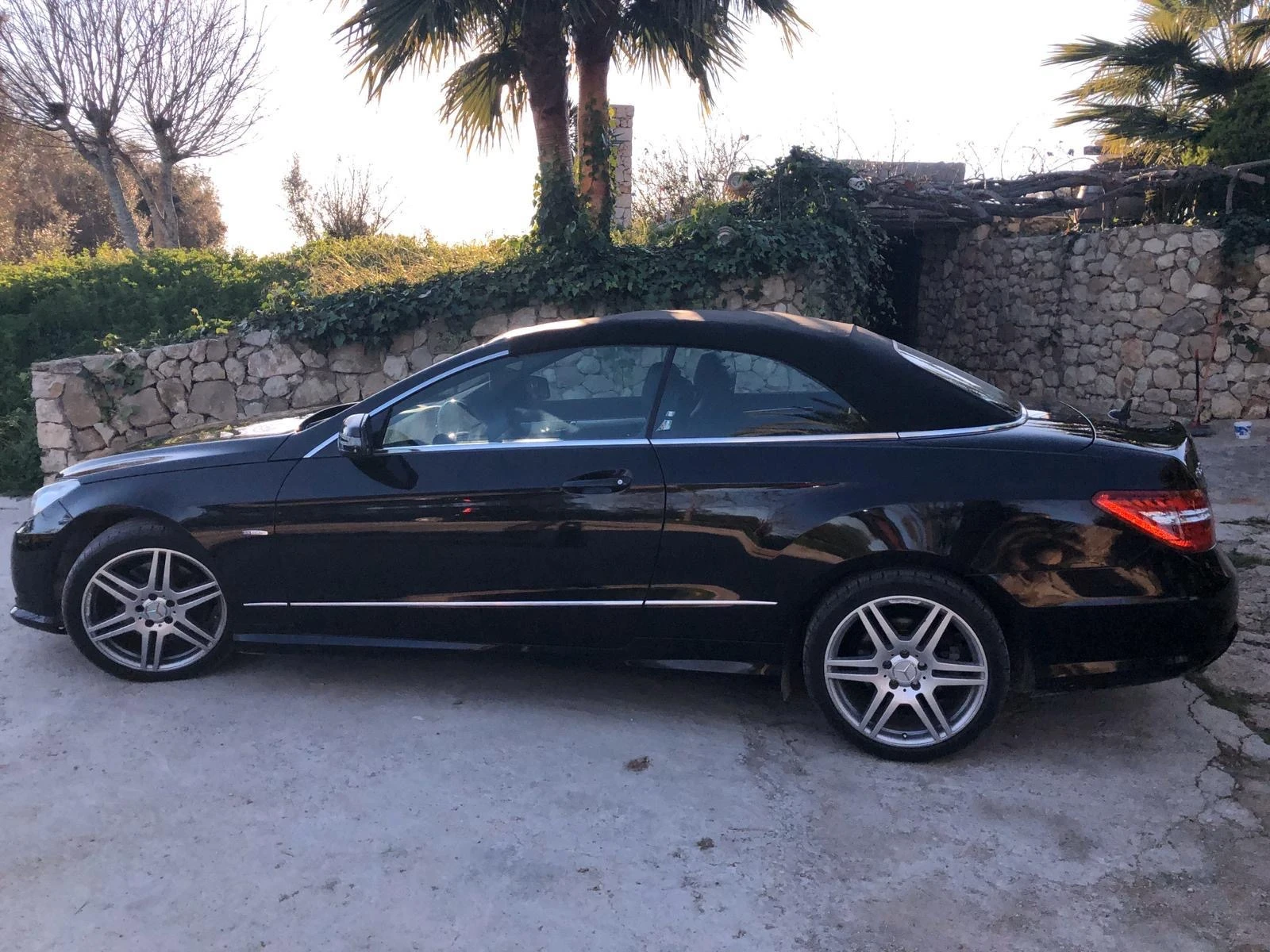 Mercedes-Benz E 350 Cabrio AMG - изображение 7