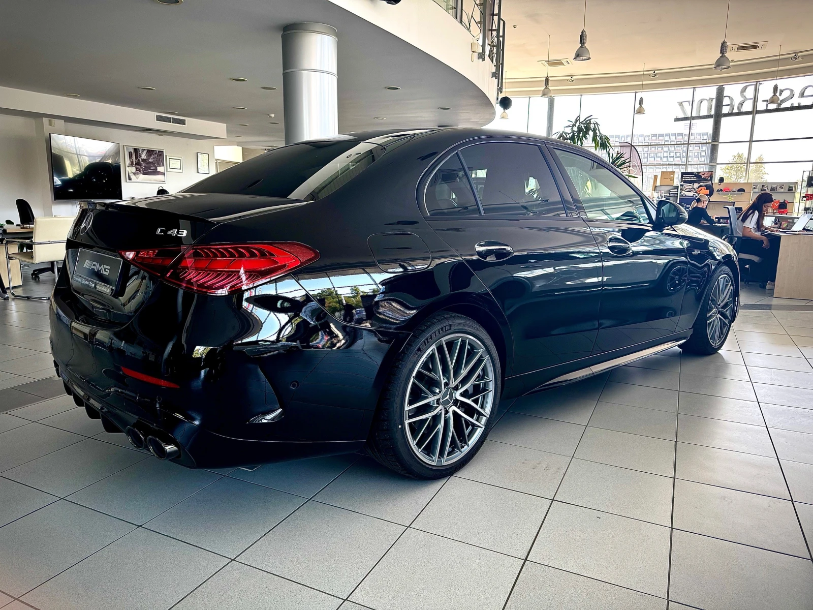 Mercedes-Benz C 43 AMG 4MATIC - изображение 6