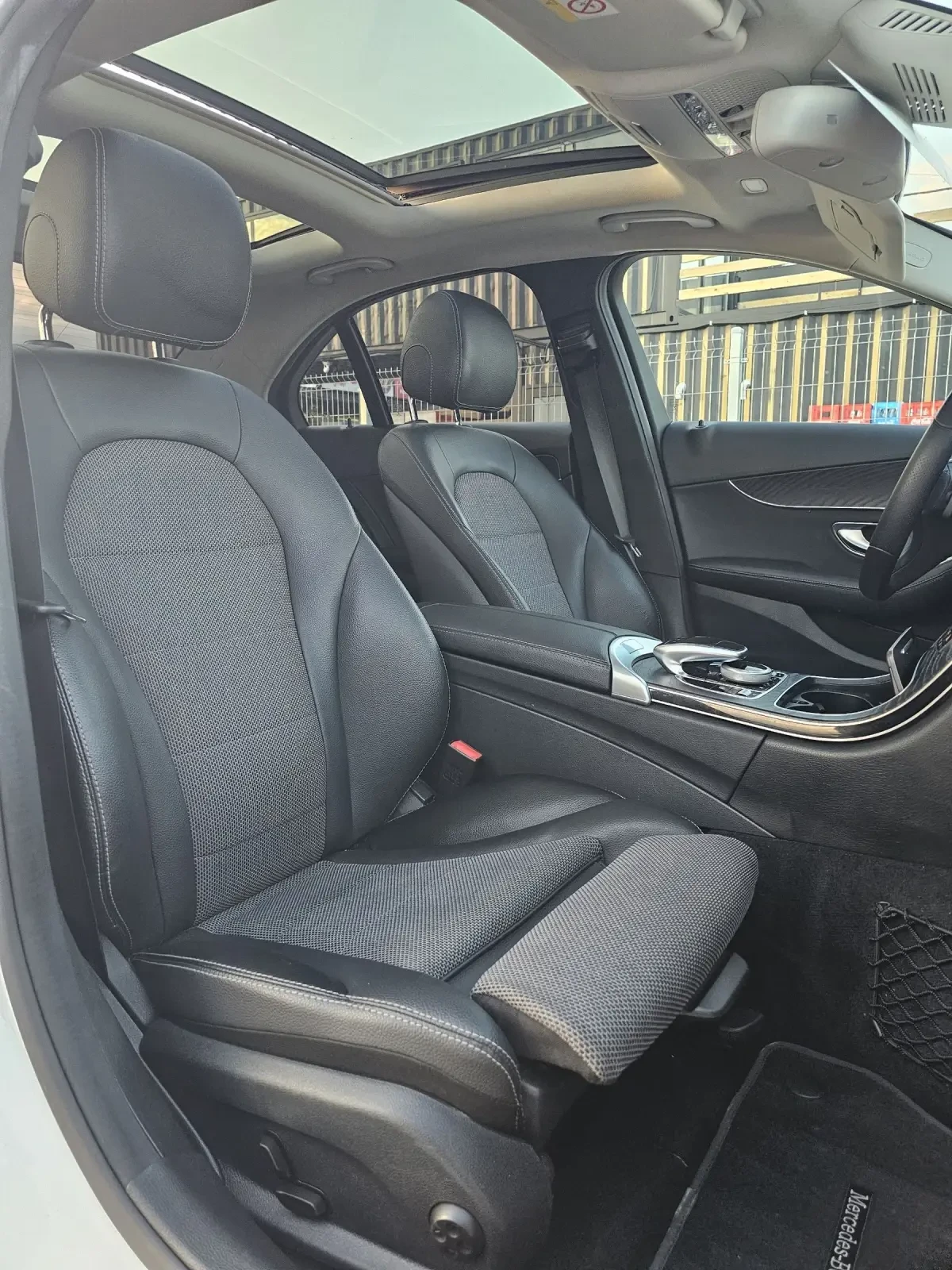 Mercedes-Benz C 200 Капарирана /Продадена  - изображение 10