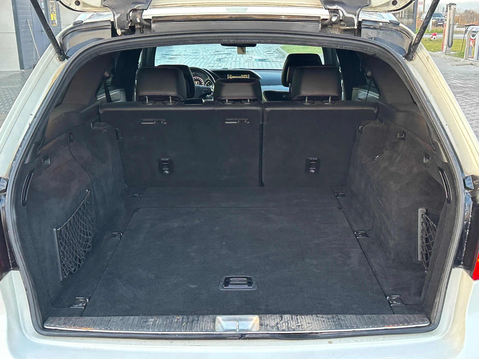 Mercedes-Benz E 350  - изображение 10