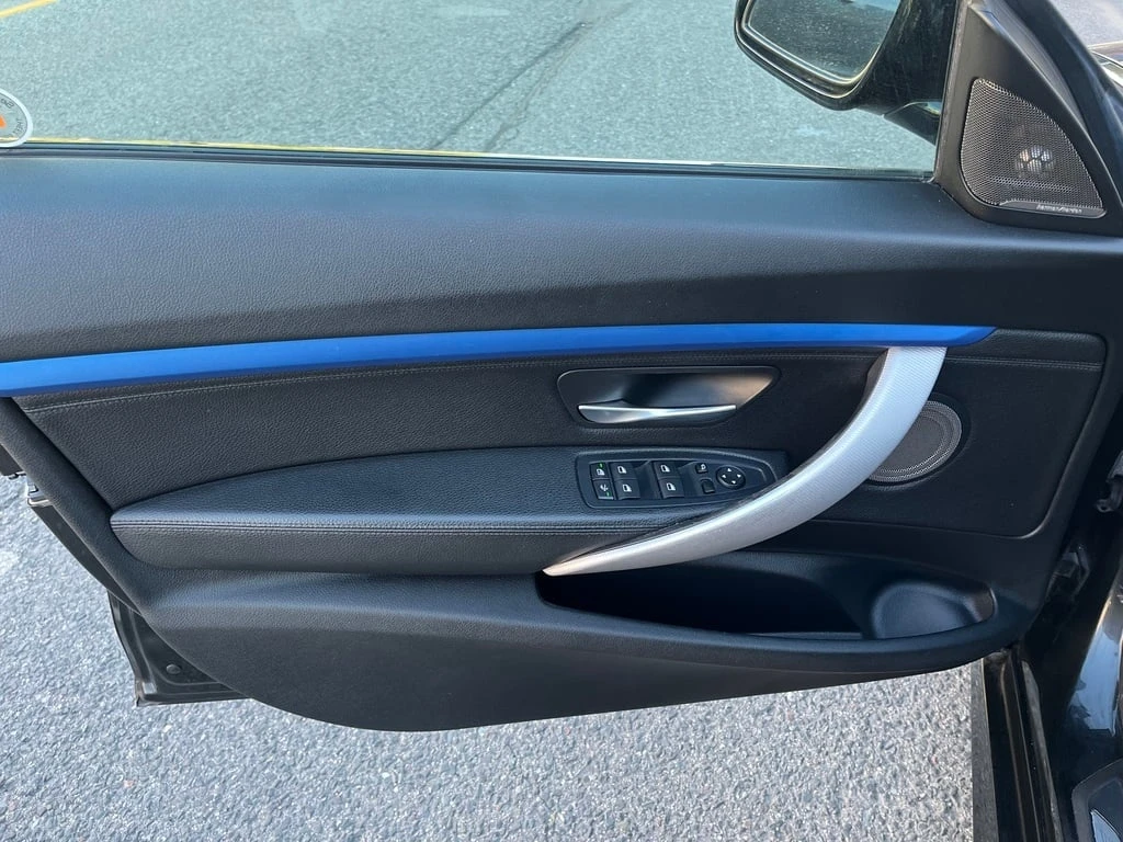 BMW 335 * 335i M ! XDRIVE ! ONE OWNER ! NO ACCID* КУПИ СЕГ - изображение 8