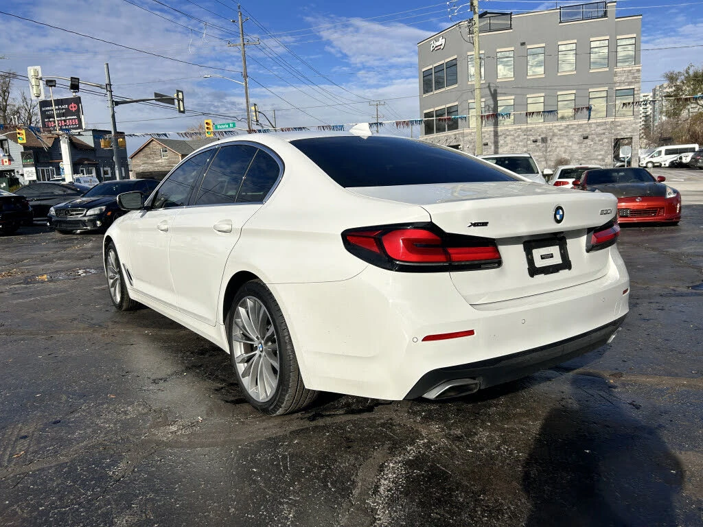 BMW 530 xDrive* АвтоКредит* (ЦЕНА ДО БГ), снимка 3 - Автомобили и джипове - 53771865