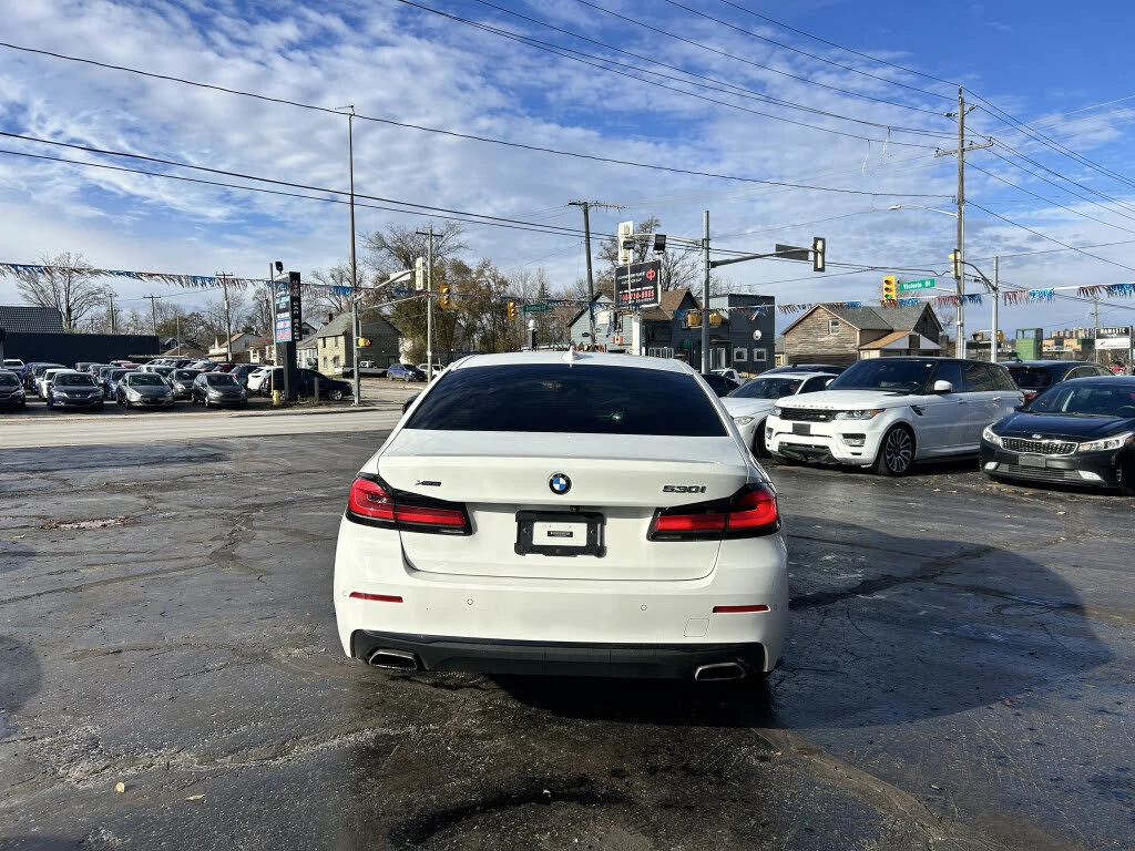 BMW 530 xDrive* АвтоКредит* (ЦЕНА ДО БГ), снимка 4 - Автомобили и джипове - 53771865