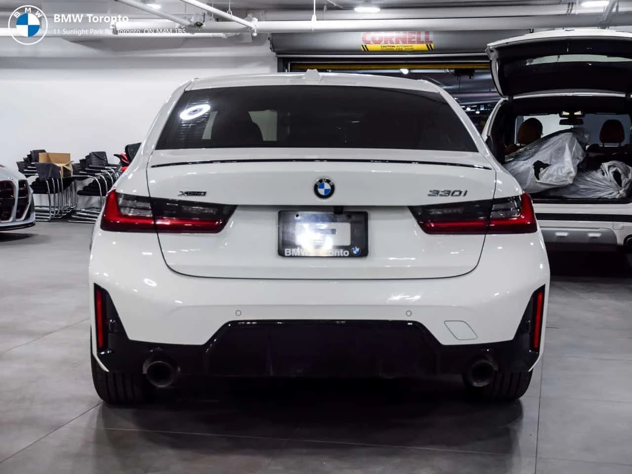 BMW 330 * xDrive * CARFAX * ЦЕНА ДО БГ, снимка 4 - Автомобили и джипове - 54442646