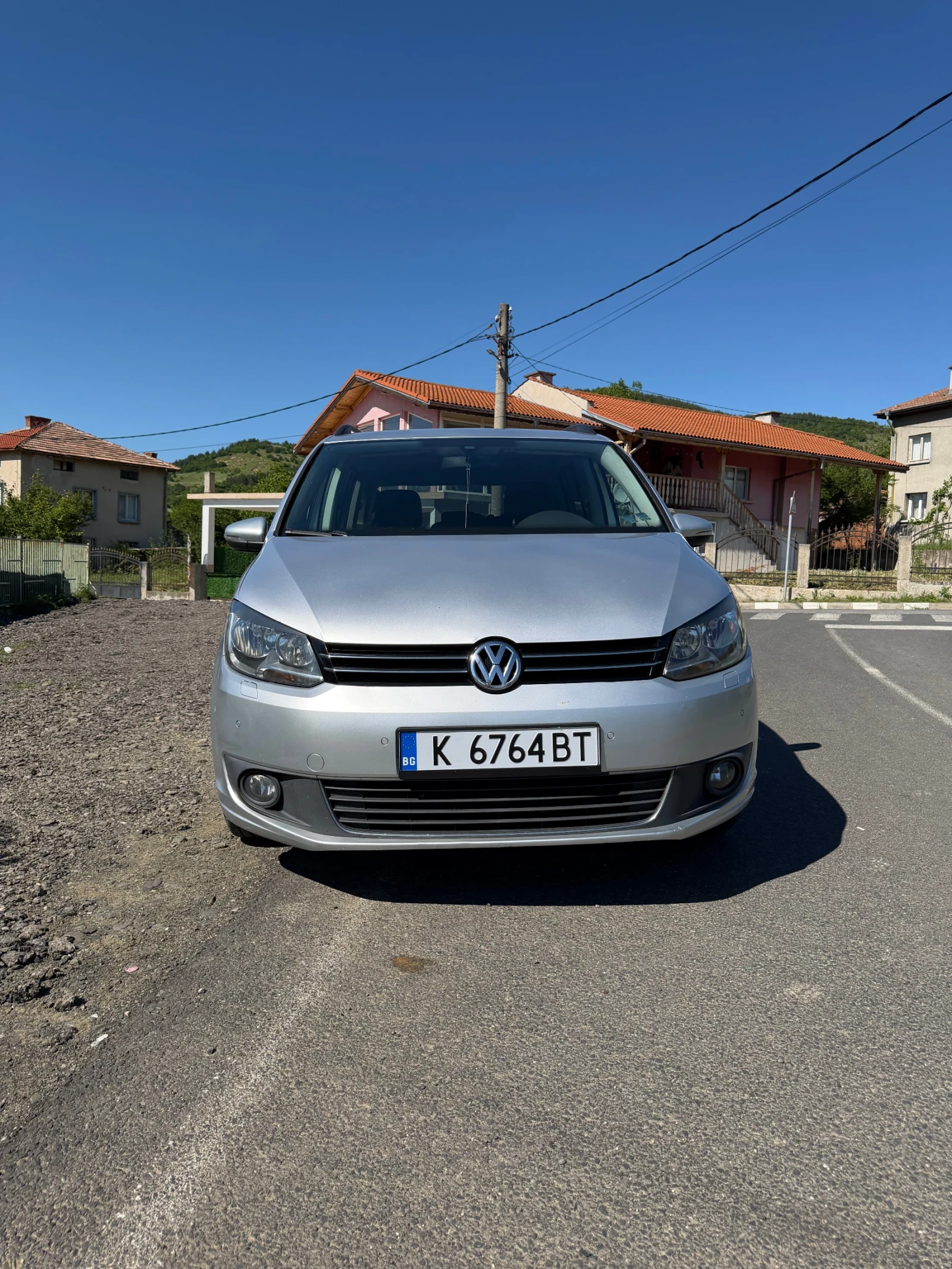 VW Touran, снимка 5 - Автомобили и джипове - 54771435