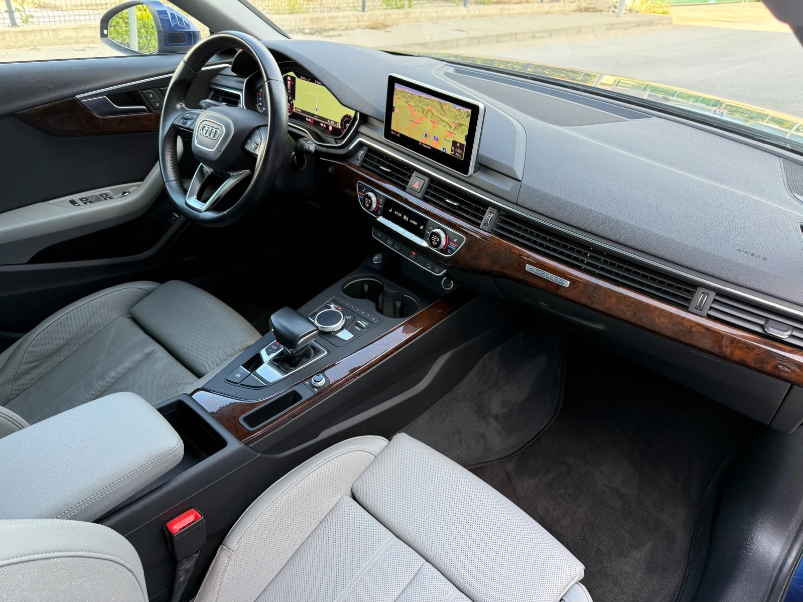 Audi A4 Allroad 2.0TFSI / LED / BANG&OLUFSEN / ПАНО / 91000км /, снимка 9 - Автомобили и джипове - 55002512