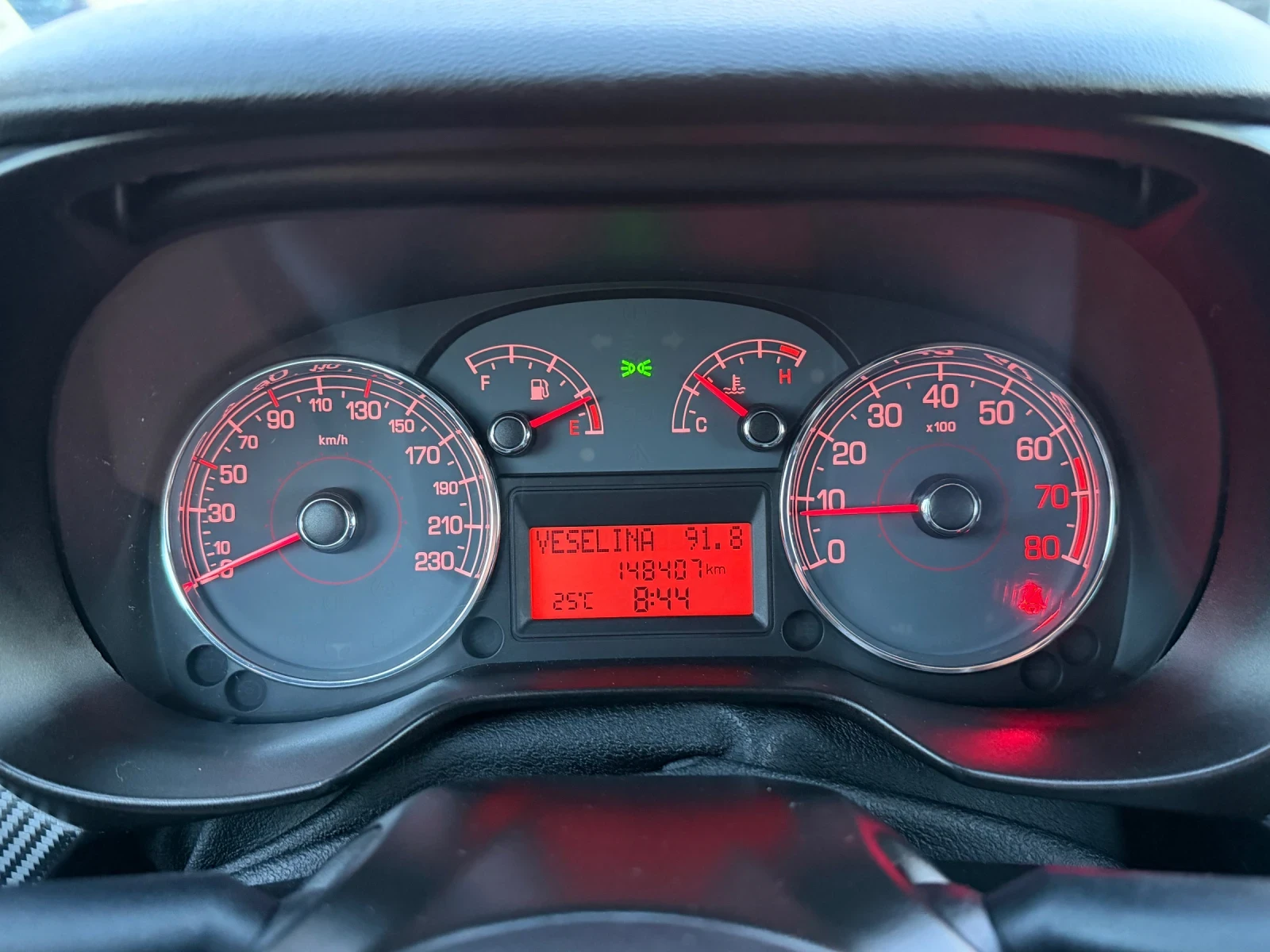 Fiat Punto 1.4i TURBO, снимка 8 - Автомобили и джипове - 55063393