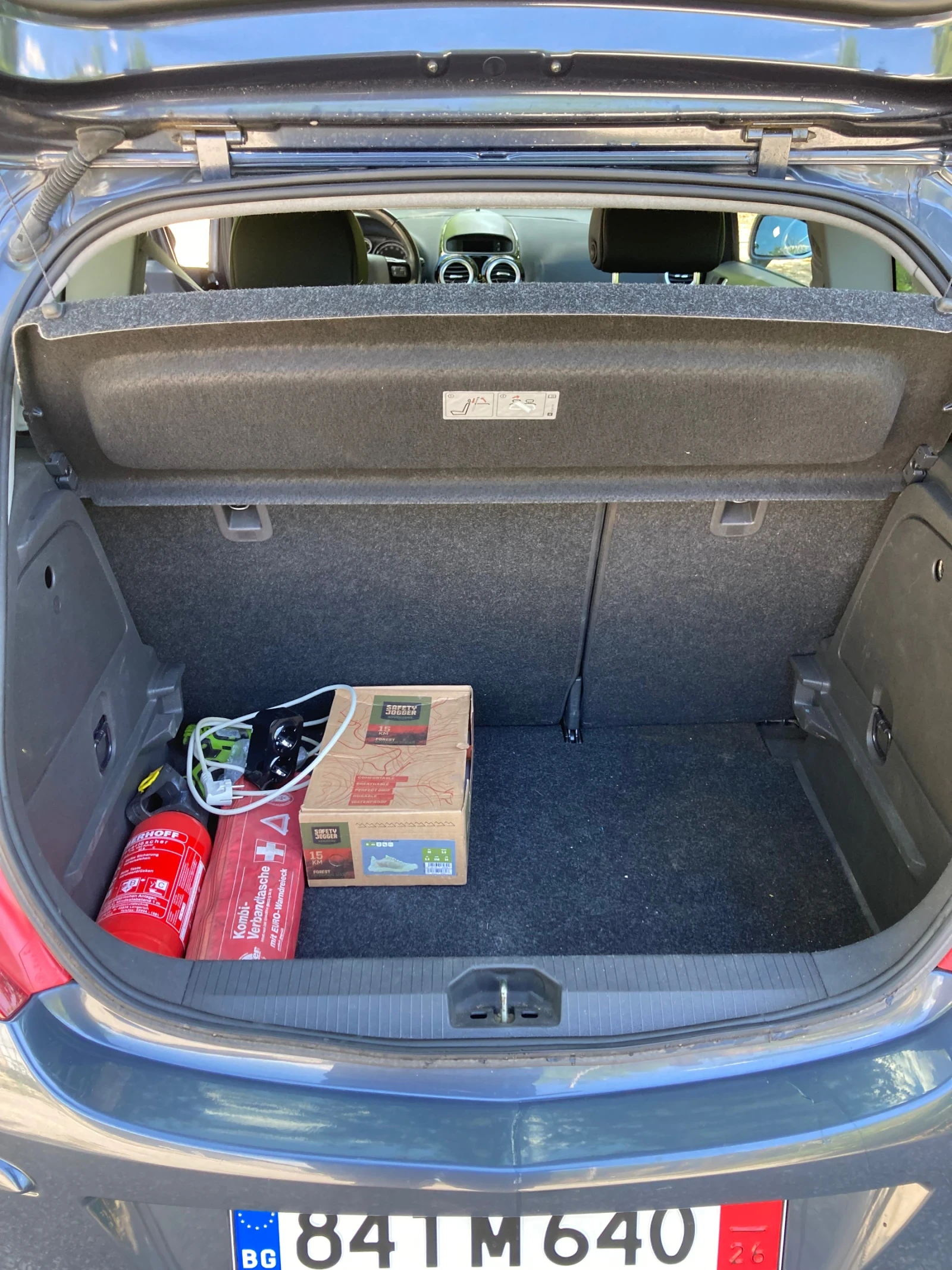 Opel Corsa 1.4/90ps.фабр.АГУ/2009/Клима, снимка 14 - Автомобили и джипове - 55667390