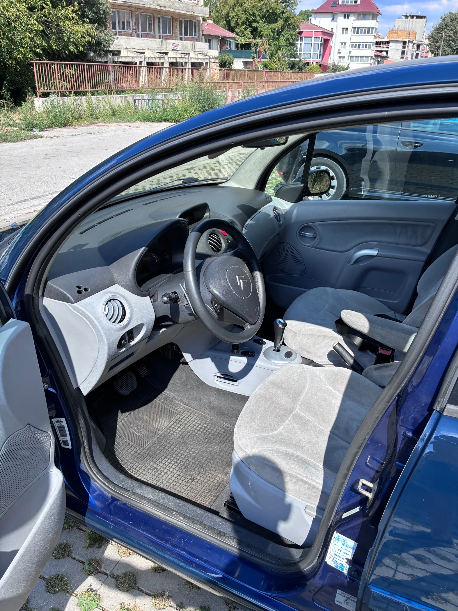 Citroen C3 1.4hdi Exclusive АВТОМАТИК, снимка 7 - Автомобили и джипове - 56099687