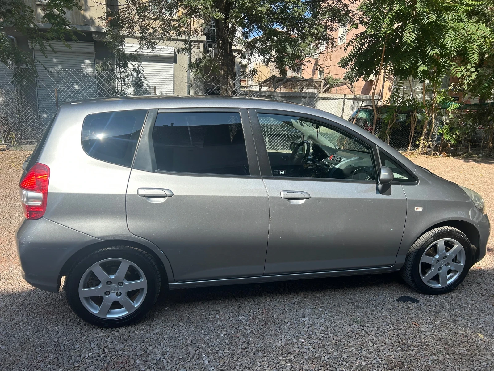 Honda Jazz 1.4, снимка 9 - Автомобили и джипове - 56139233