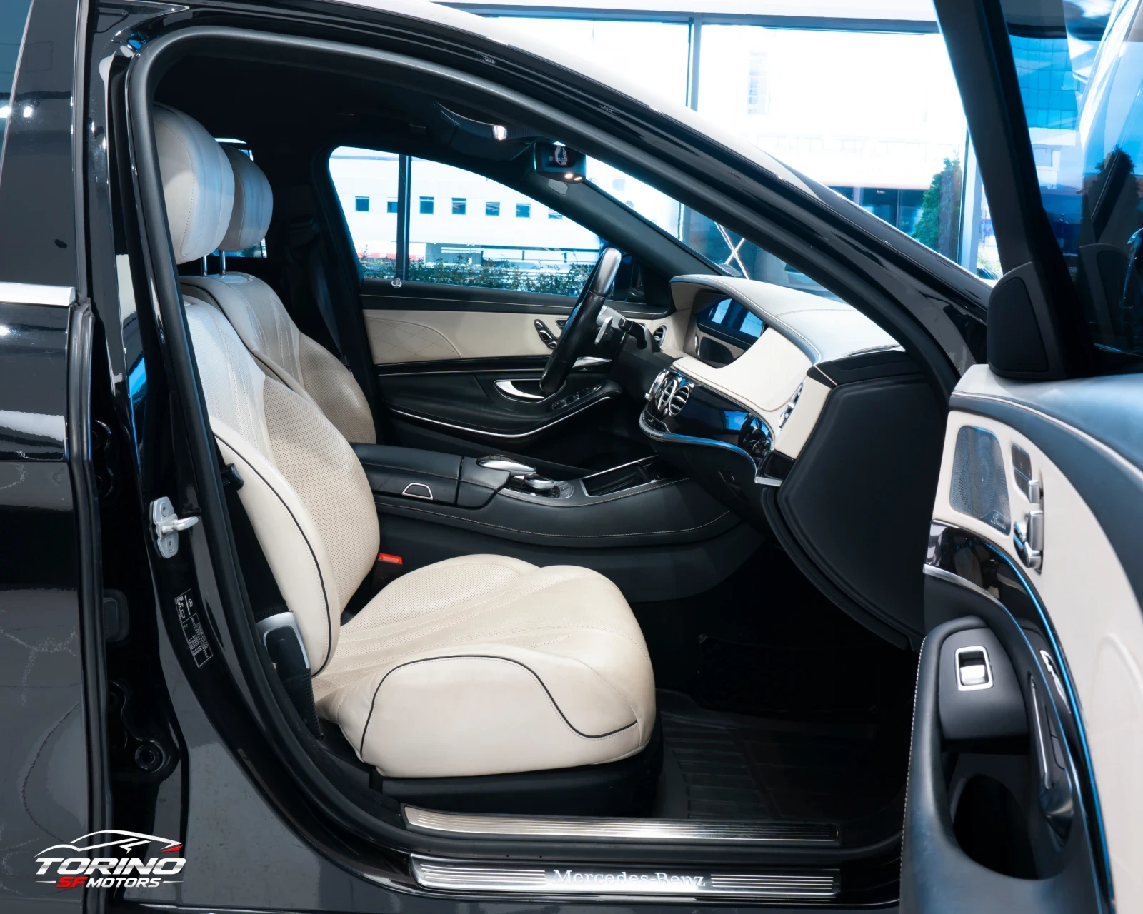Mercedes-Benz S 560 AMG* PRESIDENT LONG* 4MATIC* BURMESTER* SOFTCLOSE*, снимка 10 - Автомобили и джипове - 56339629