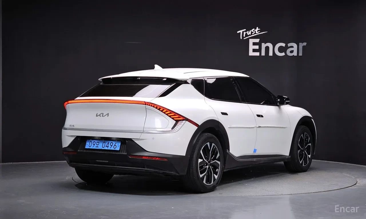 Kia EV6 Air Long Range, снимка 3 - Автомобили и джипове - 56411350
