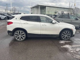 BMW X2 * xDrive28i * PANORAMA* ПОДГРЕВИ* + ГУМИ С ДЖАНТИ, снимка 3