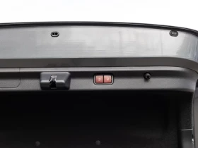 Mercedes-Benz EQE 350 4M AMG Line /Burm/360 /Pano/Distr/KeyGo, снимка 14