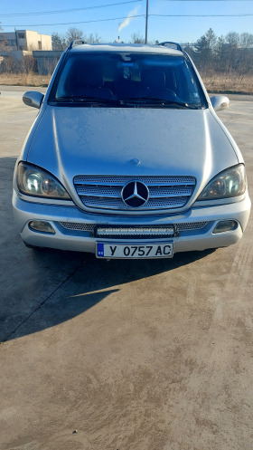 Mercedes-Benz ML 270 W163, снимка 10 - Автомобили и джипове - 45368843