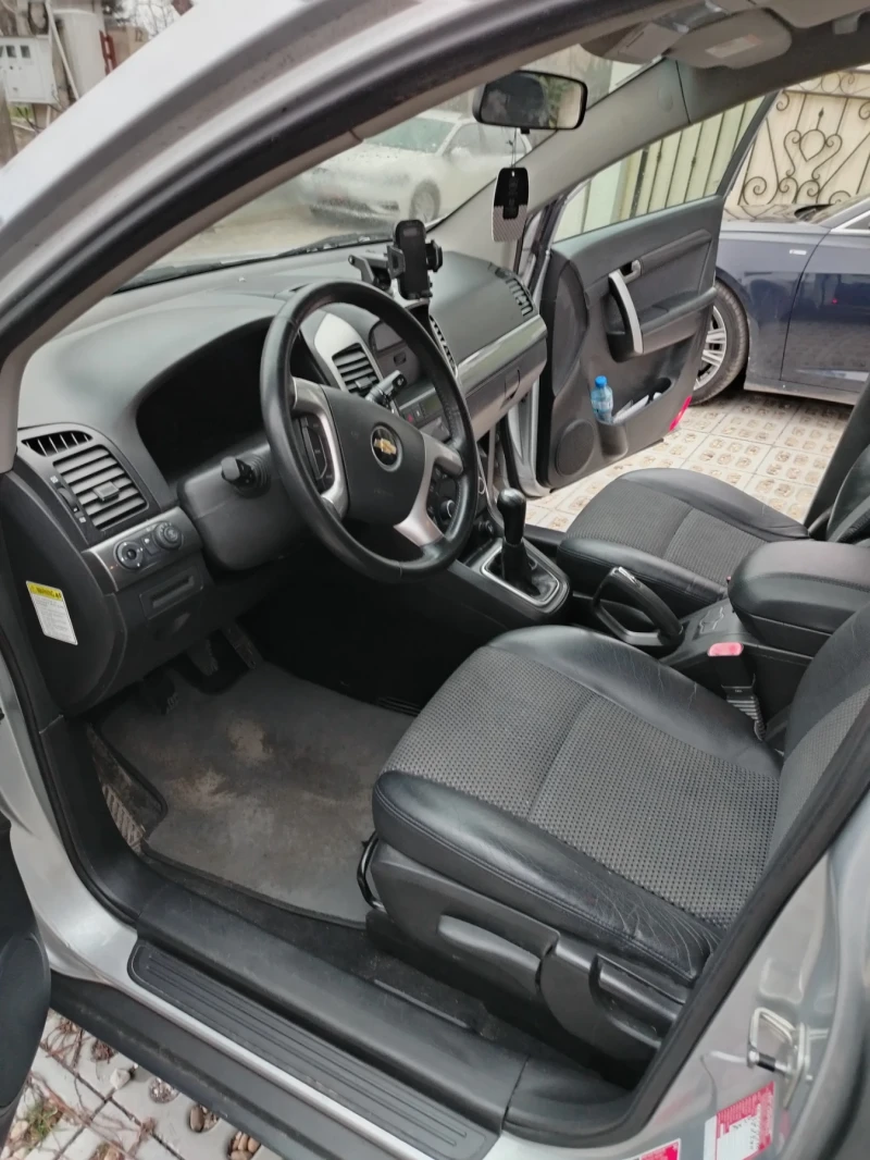 Chevrolet Captiva, снимка 6 - Автомобили и джипове - 48949827