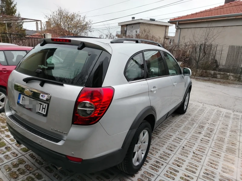 Chevrolet Captiva, снимка 3 - Автомобили и джипове - 48949827