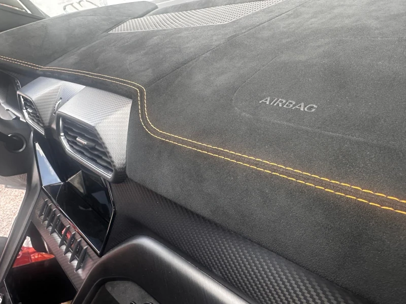 Lamborghini Urus 10X.KM/ЧИСТО НОВ, снимка 15 - Автомобили и джипове - 52199582