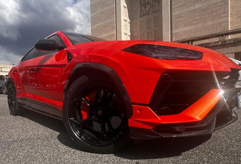 Lamborghini Urus 10X.KM/ЧИСТО НОВ, снимка 2 - Автомобили и джипове - 52199582