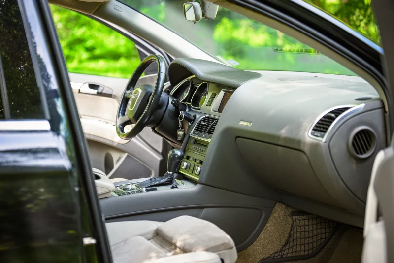 Audi Q7 3.0TDI, снимка 12 - Автомобили и джипове - 50663333
