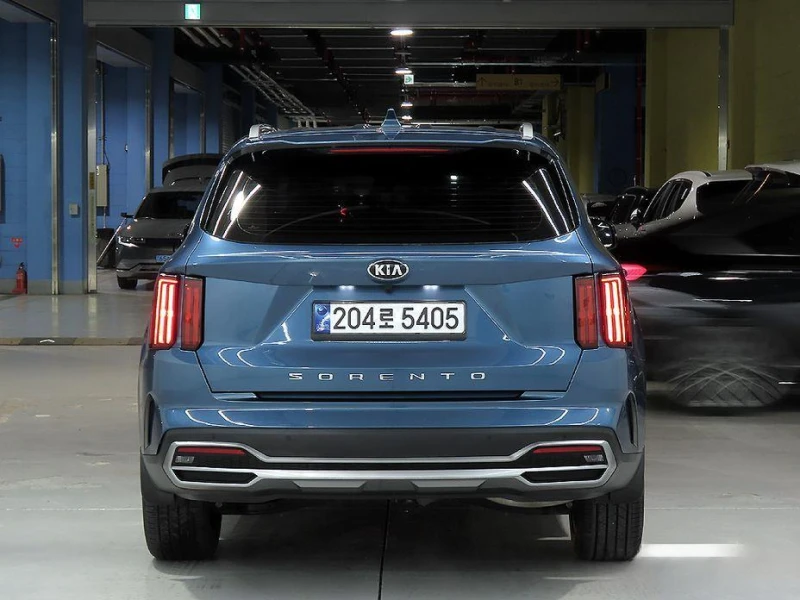 Kia Sorento Diesel 2.2 2WD Noblesse, снимка 3 - Автомобили и джипове - 52108092