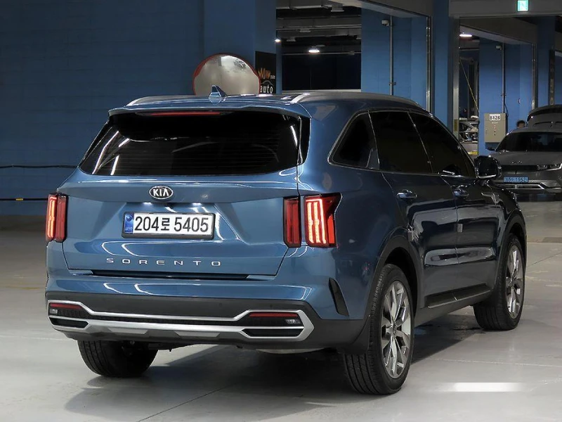 Kia Sorento Diesel 2.2 2WD Noblesse, снимка 4 - Автомобили и джипове - 52108092