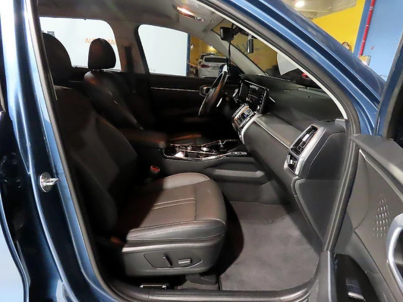 Kia Sorento Diesel 2.2 2WD Noblesse, снимка 8 - Автомобили и джипове - 52108092
