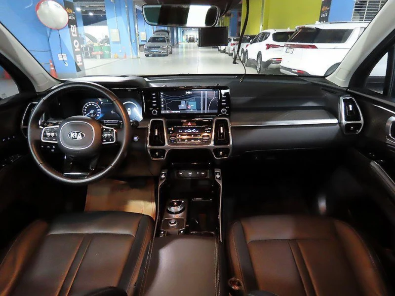 Kia Sorento Diesel 2.2 2WD Noblesse, снимка 5 - Автомобили и джипове - 52108092
