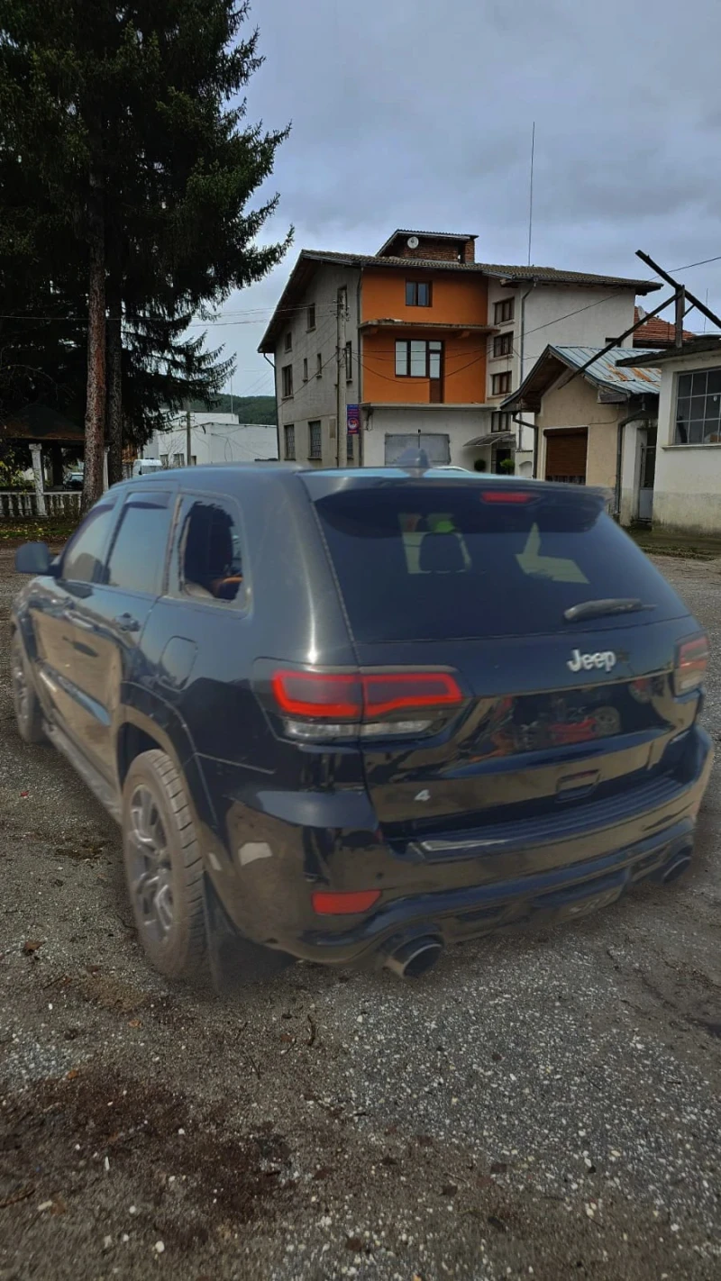 Jeep Grand cherokee srt, снимка 4 - Автомобили и джипове - 52673727