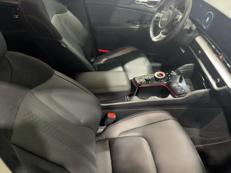 Kia Sportage 1.6T-GDI/226HP/SPIRIT/mHEV/CARPLAY/BSA/L.ASS/961f, снимка 14 - Автомобили и джипове - 52706048