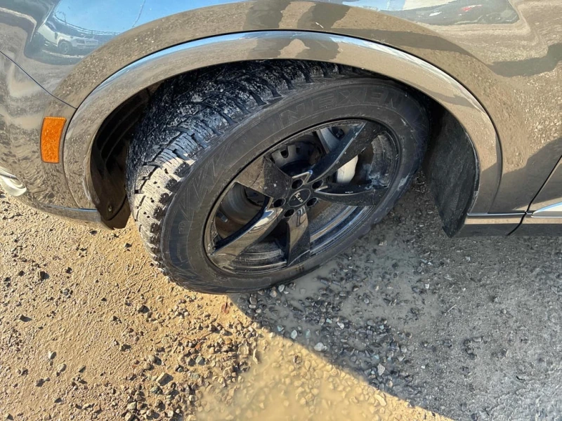 Audi Q7 * 3.0T Technik * CARFAX * ЦЕНА ДО БГ, снимка 12 - Автомобили и джипове - 52907907