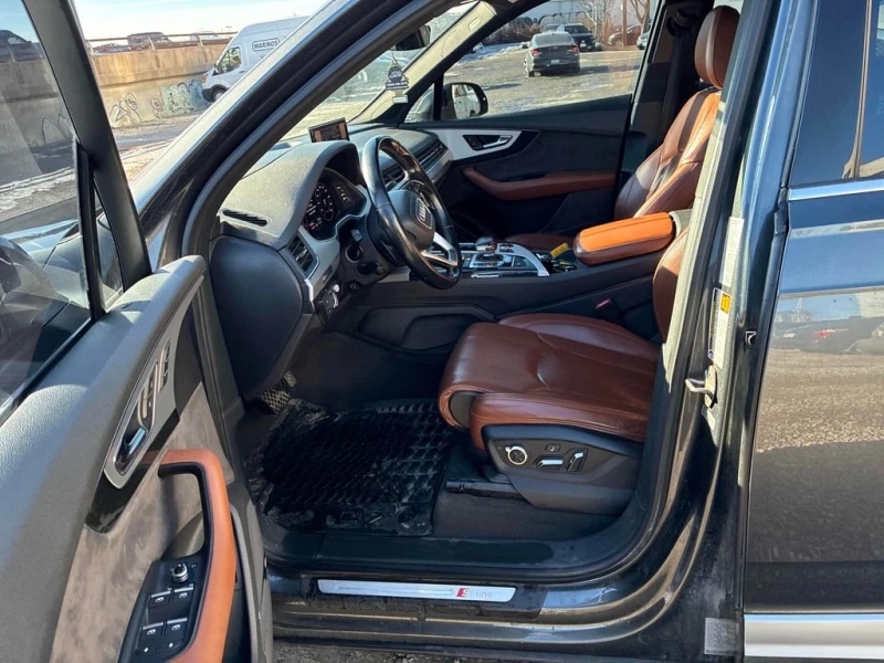 Audi Q7 * 3.0T Technik * CARFAX * ЦЕНА ДО БГ, снимка 6 - Автомобили и джипове - 52907907