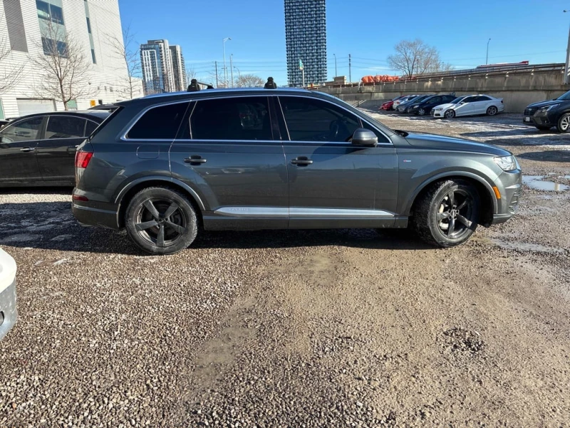 Audi Q7 * 3.0T Technik * CARFAX * ЦЕНА ДО БГ, снимка 5 - Автомобили и джипове - 52907907