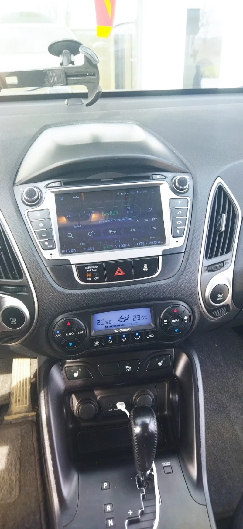 Hyundai IX35 2000, снимка 8 - Автомобили и джипове - 53475125