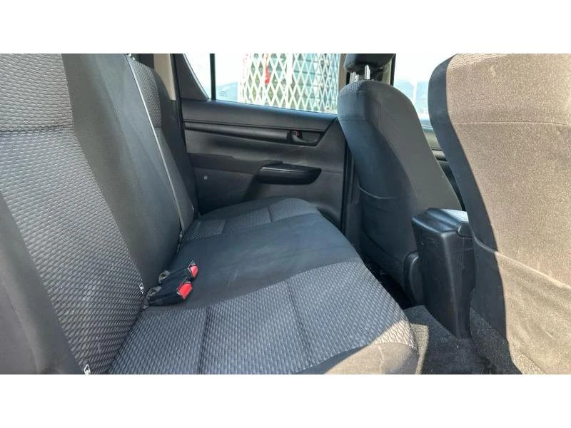 Toyota Hilux HILUX Double Cab 2.4D 6MT Comf - изображение 7