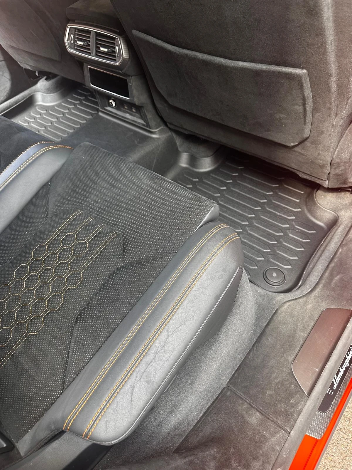 Lamborghini Urus 10X.KM/  | Mobile.bg   17