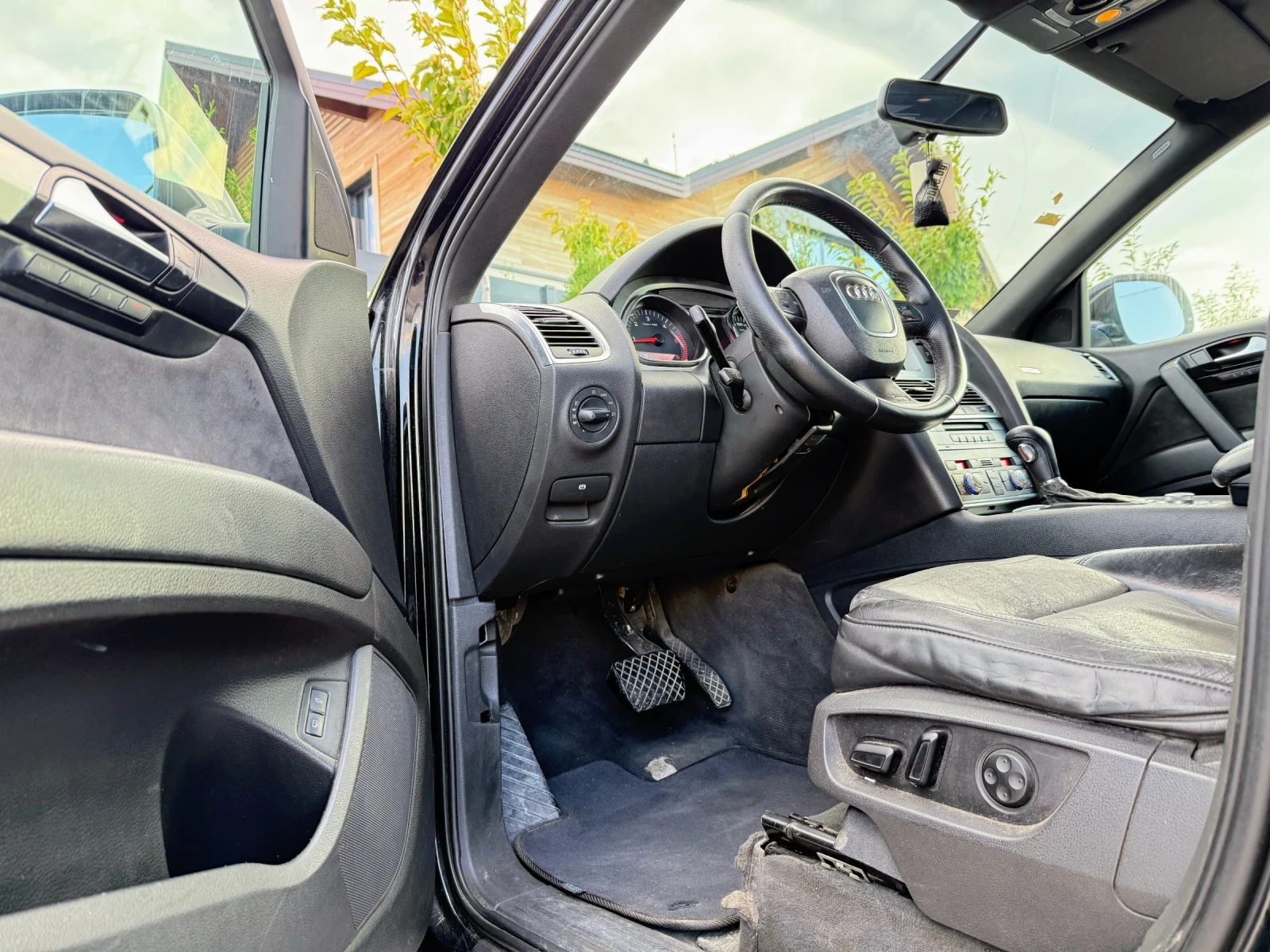 Audi Q7 3.0D/239hp* КАМЕРА* ПОДГРЕВ* ЕЛ СЕДАЛКИ* 6+ 1 МЕСТ - изображение 5