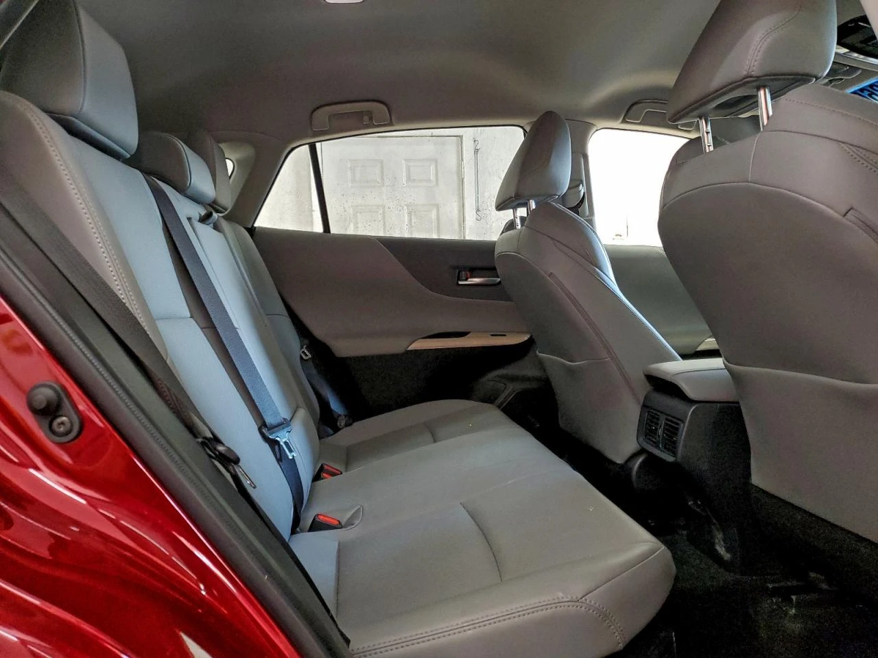 Toyota Venza 2.5l Le | Mobile.bg � ����������� 11